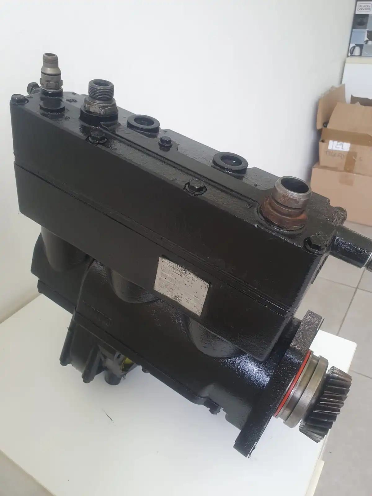 COMPRESSOR DE AR MOTOR OM-457 - 03 PISTÕES 
